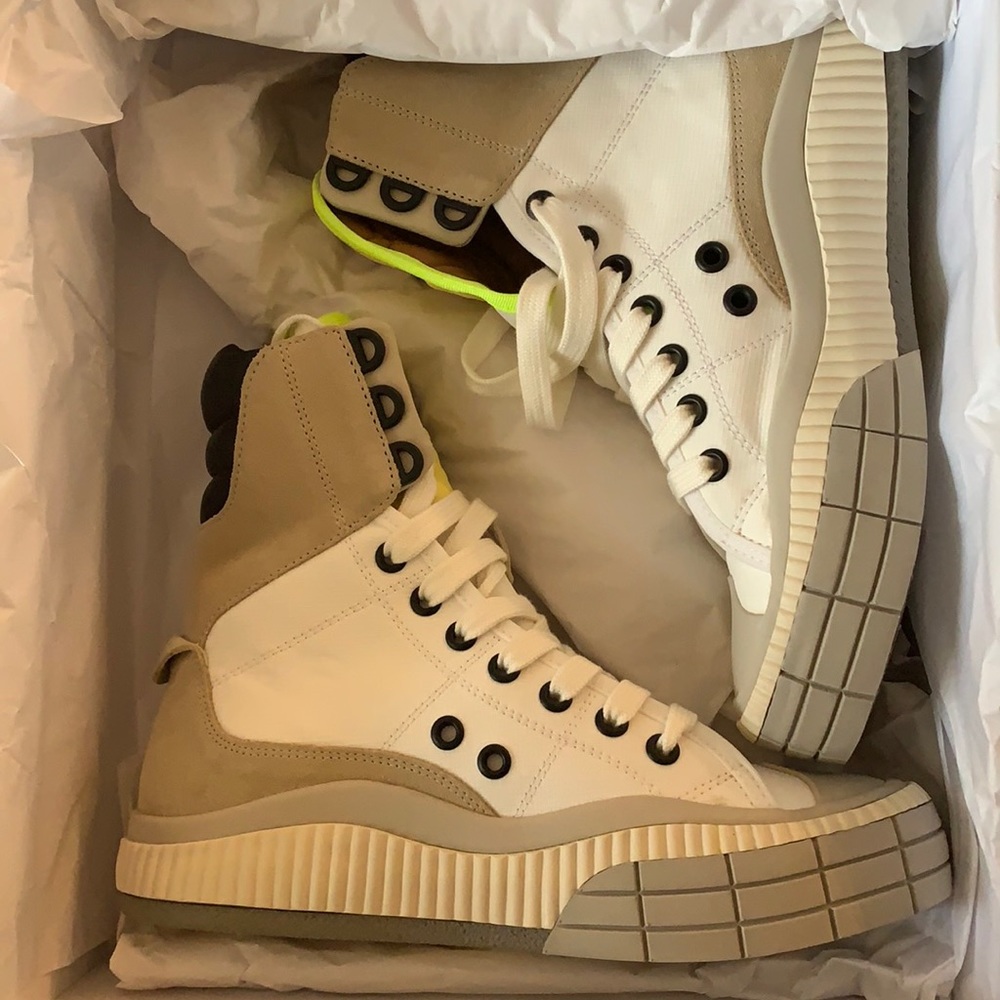 Chloé high top sneakers